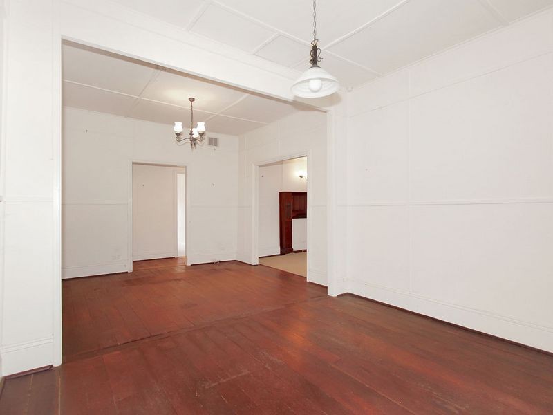 19 Gooseberry Hill Road, Gooseberry Hill WA 6076