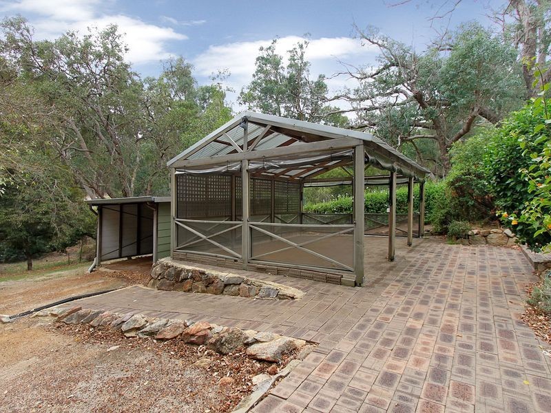 19 Gooseberry Hill Road, Gooseberry Hill WA 6076