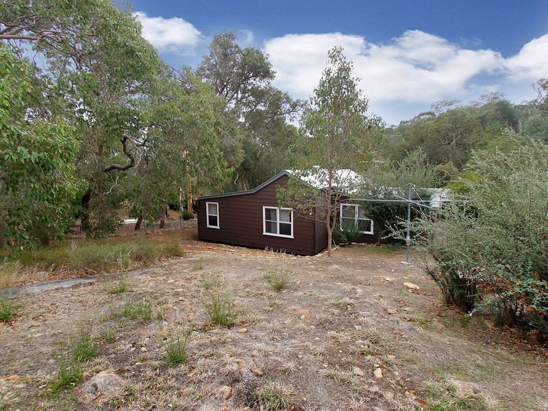 19 Gooseberry Hill Road, Gooseberry Hill WA 6076