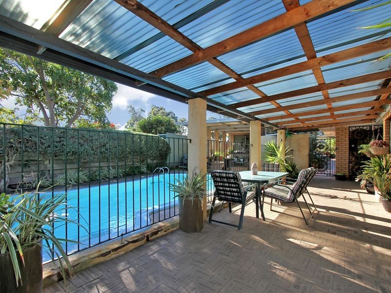 4 Dawn Road, Walliston WA 6076