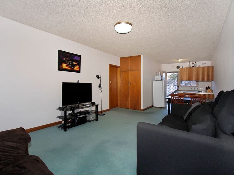 3/99 Tweeddale Road, Applecross WA 6153