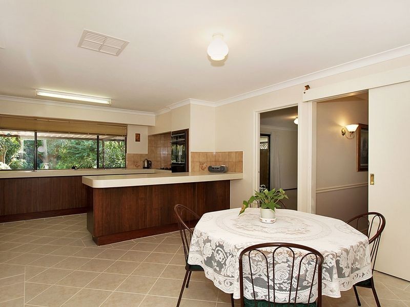 74 Temby Avenue, Kalamunda WA 6076