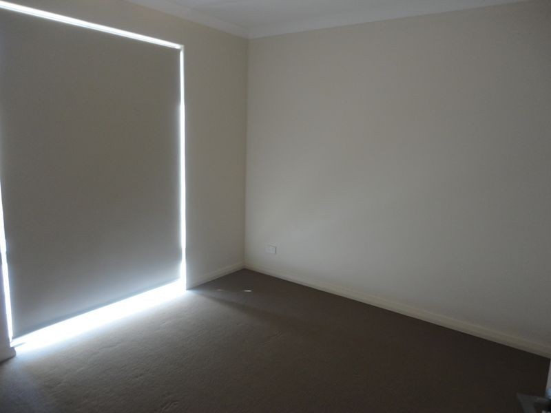 7/3 Spring Avenue, Midland WA 6056