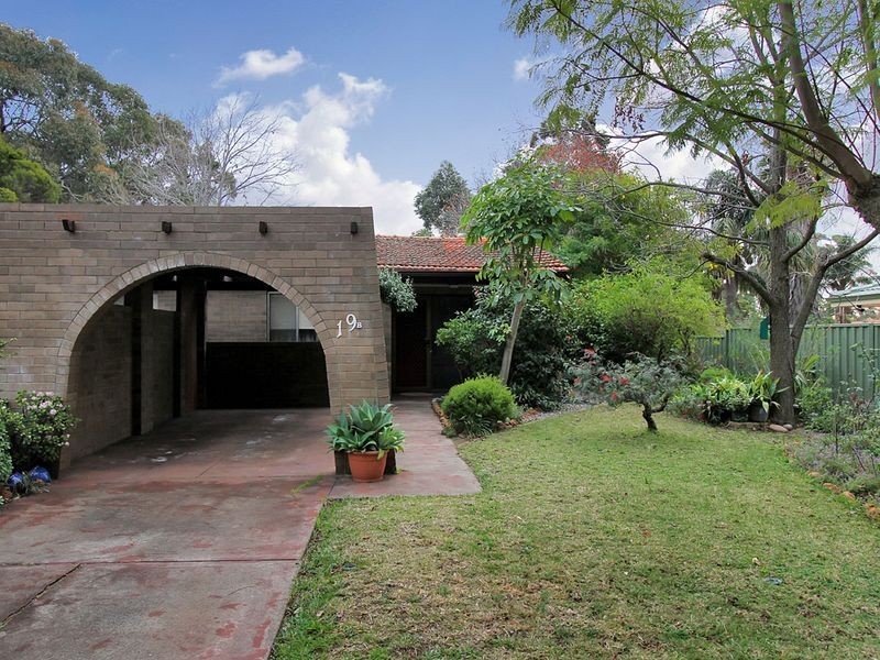 19B Railway Road, Kalamunda WA 6076