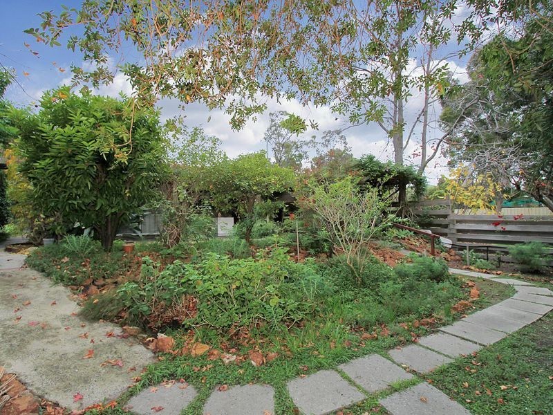 19B Railway Road, Kalamunda WA 6076