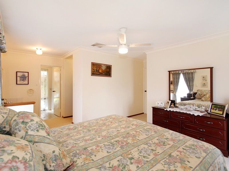 2 Maxine Court, Lesmurdie WA 6076