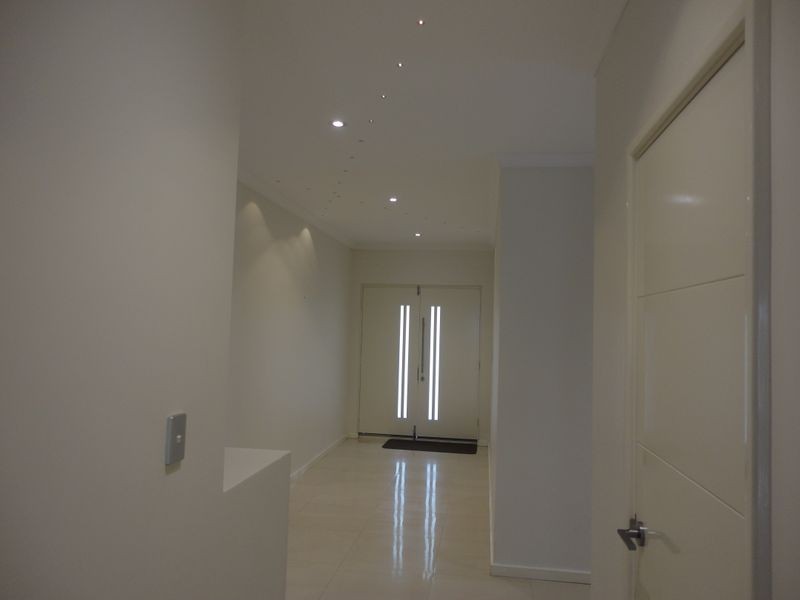 112 Piara Drive, Piara Waters WA 6112