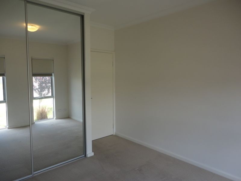 112 Piara Drive, Piara Waters WA 6112