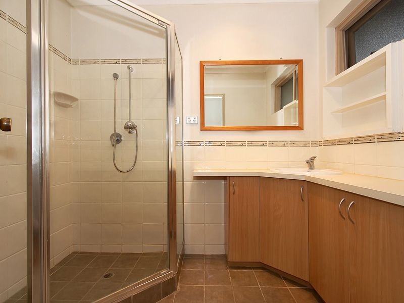 58 Waterloo Crescent, Lesmurdie WA 6076