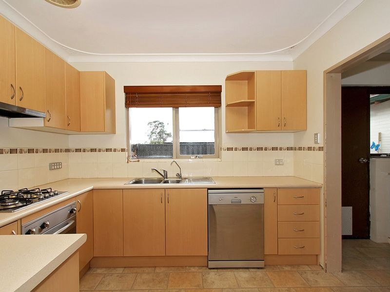 58 Waterloo Crescent, Lesmurdie WA 6076