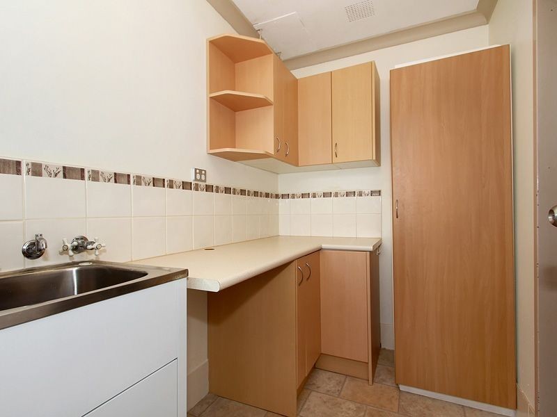 58 Waterloo Crescent, Lesmurdie WA 6076