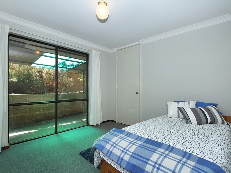 44 Honey Road, Forrestfield WA 6058