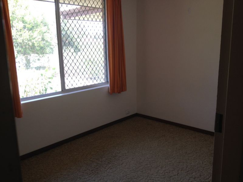 102 Sussex Road, Forrestfield WA 6058