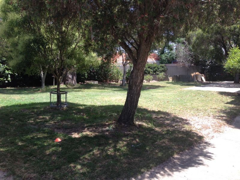 102 Sussex Road, Forrestfield WA 6058