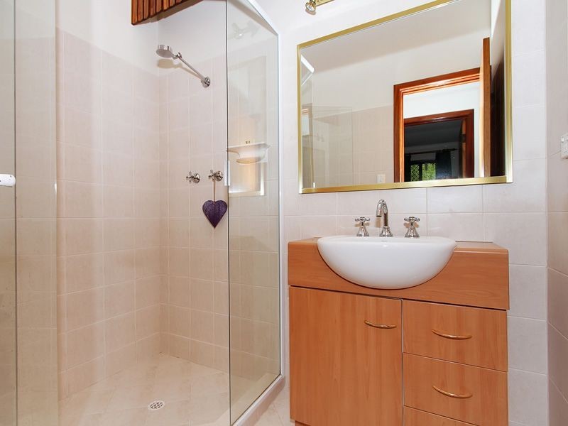 55 Nelson Crescent, Lesmurdie WA 6076