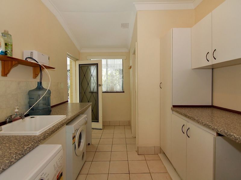 19 Watsonia Road, Gooseberry Hill WA 6076