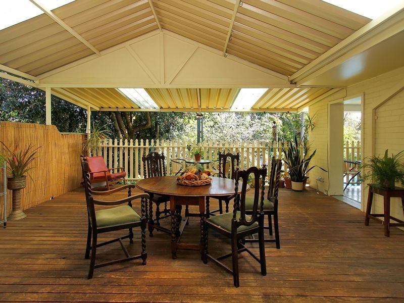 19 Watsonia Road, Gooseberry Hill WA 6076