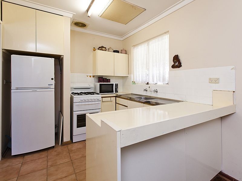 185 Gooseberry Hill Road, Maida Vale WA 6057