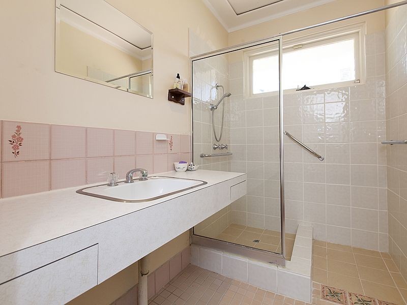 185 Gooseberry Hill Road, Maida Vale WA 6057