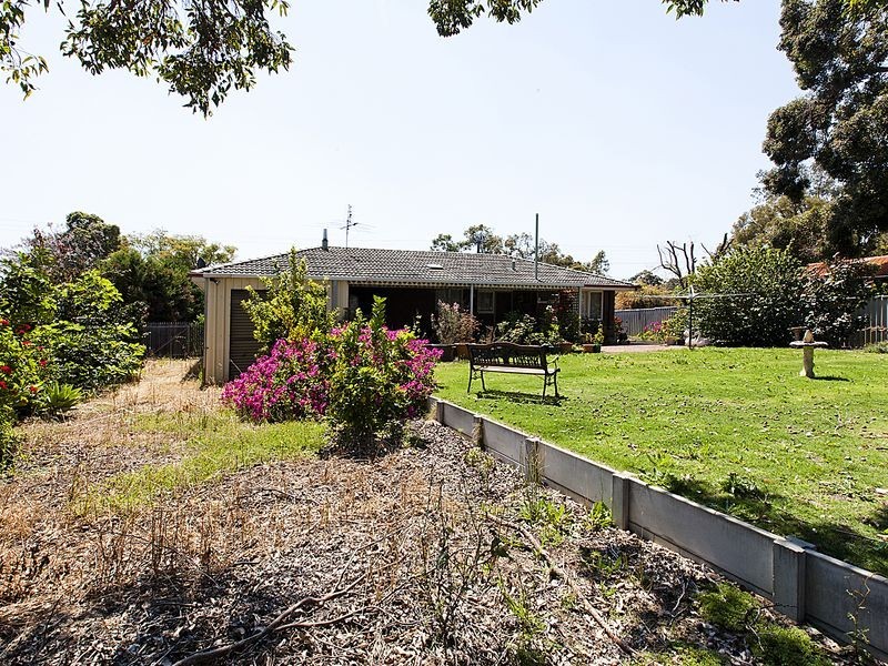 185 Gooseberry Hill Road, Maida Vale WA 6057