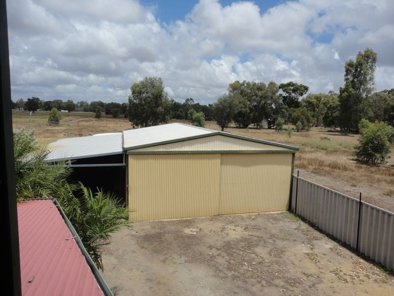 1272 Rowley Road, Darling Downs WA 6122