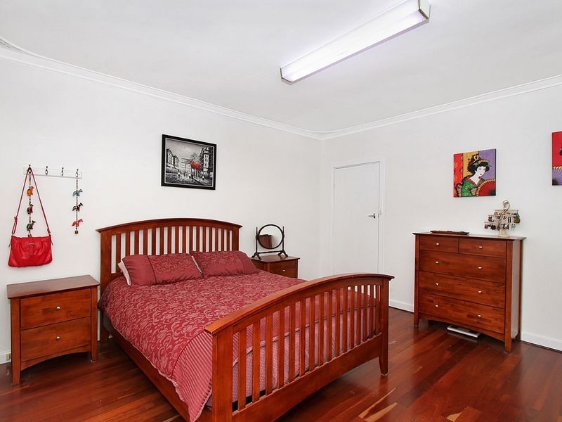 3 Donald Road, Maida Vale WA 6057