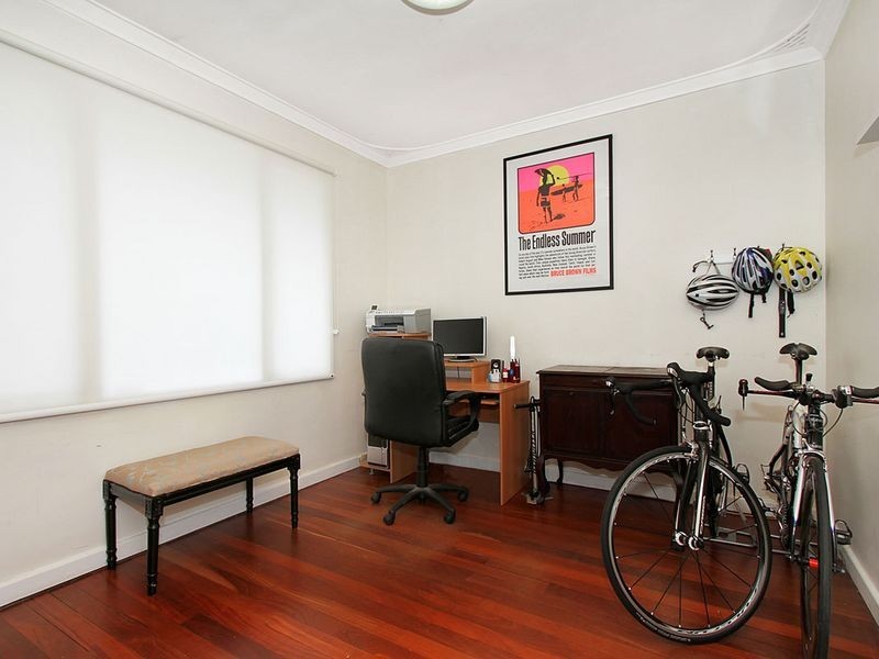 3 Donald Road, Maida Vale WA 6057