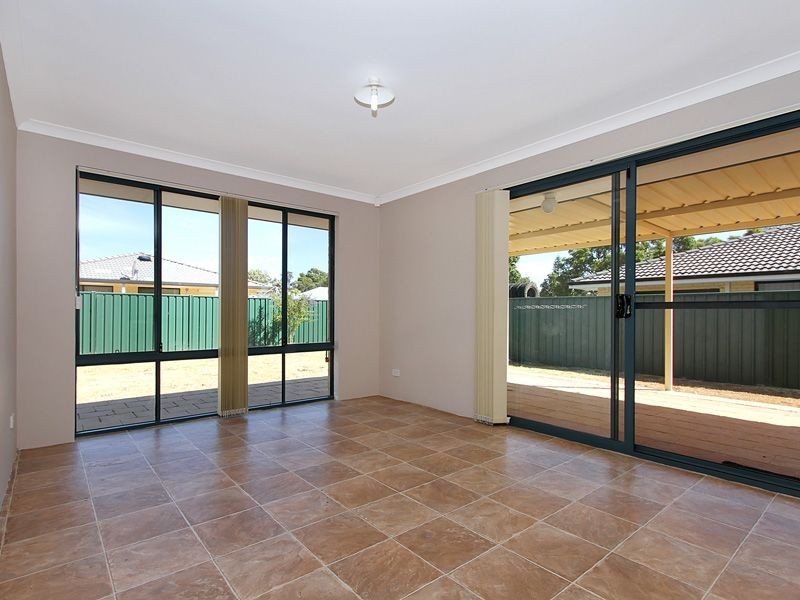 50 Fruit Tree Crescent, Forrestfield WA 6058