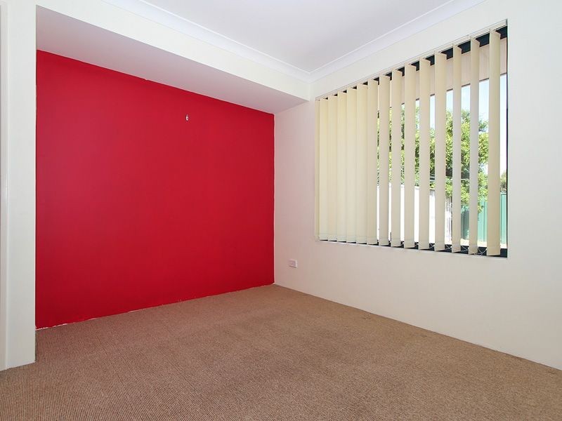 50 Fruit Tree Crescent, Forrestfield WA 6058