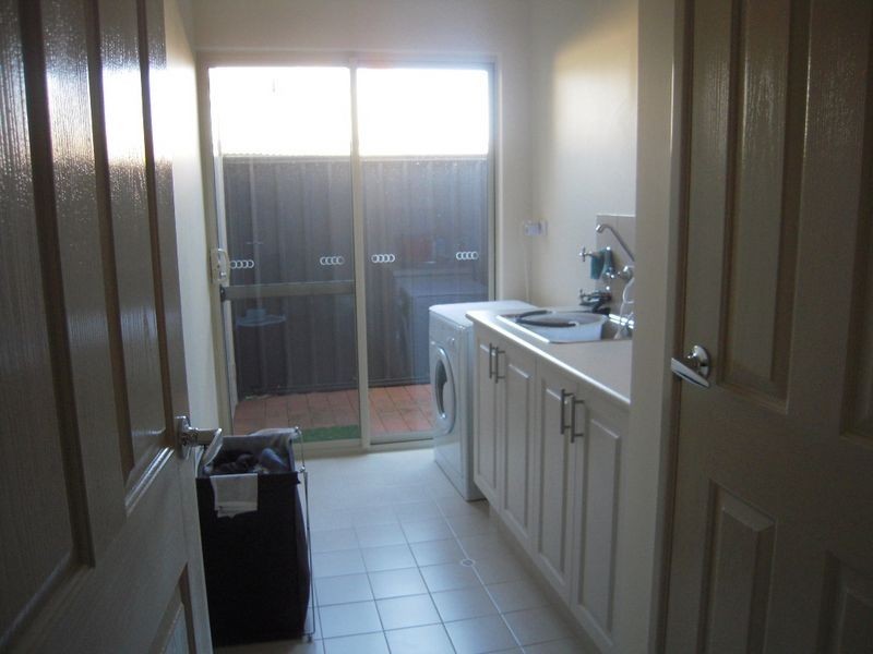 2A Montreal Road, Baskerville WA 6056