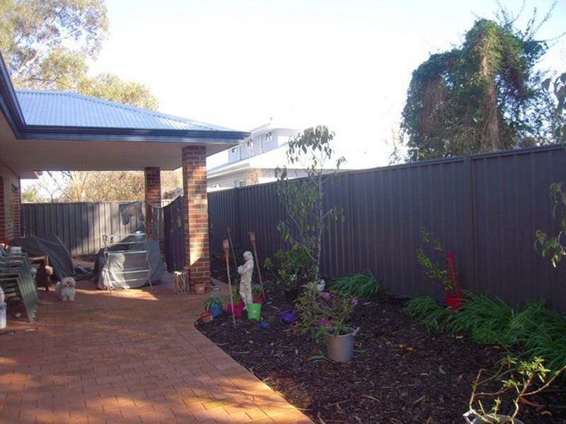 2A Montreal Road, Baskerville WA 6056