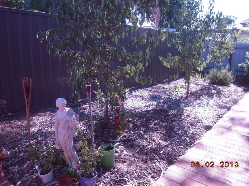 2A Montreal Road, Baskerville WA 6056