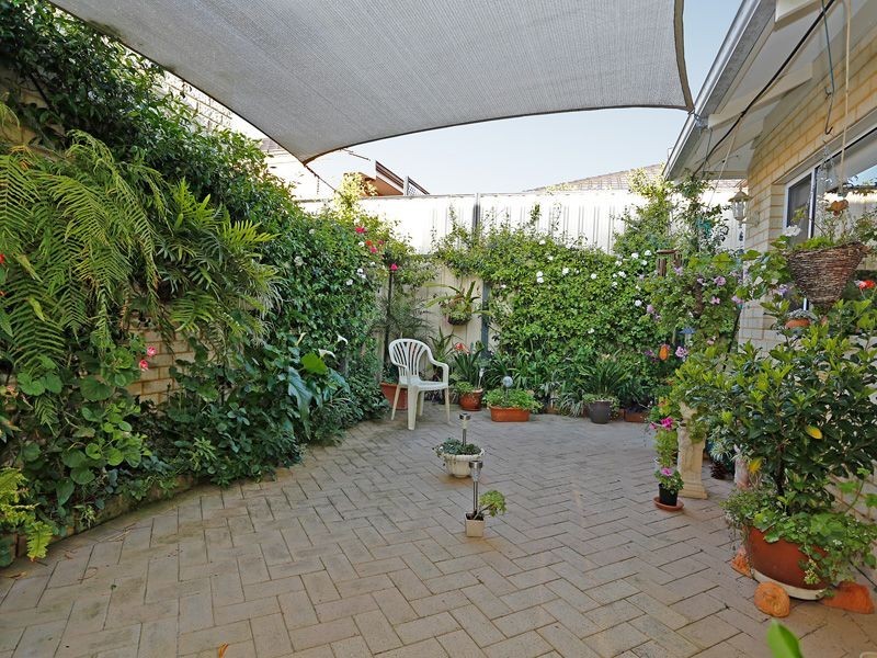 3/17 Heath Road, Kalamunda WA 6076