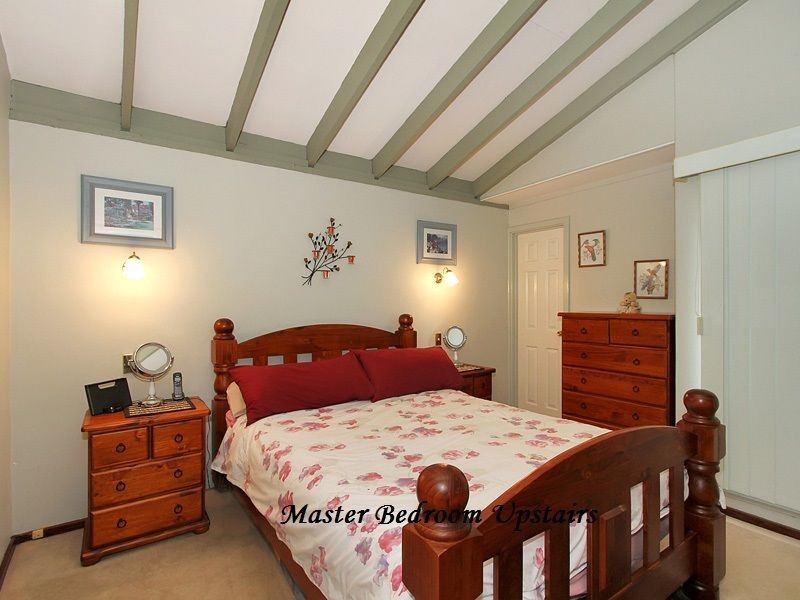 12 Prospect Crescent, Kalamunda WA 6076