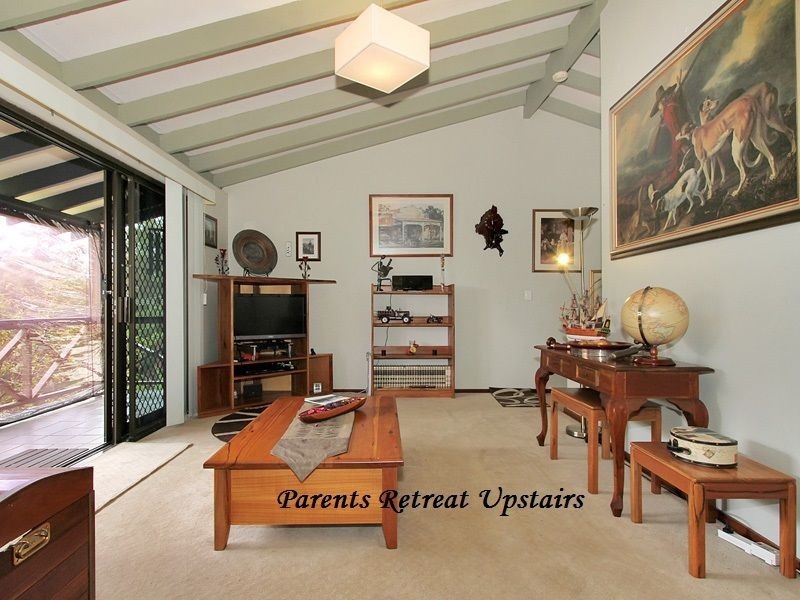 12 Prospect Crescent, Kalamunda WA 6076