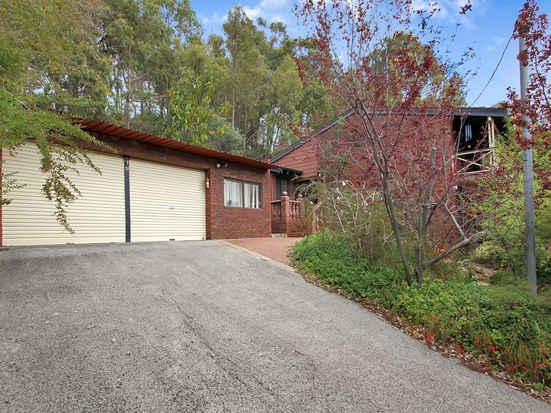 12 Prospect Crescent, Kalamunda WA 6076