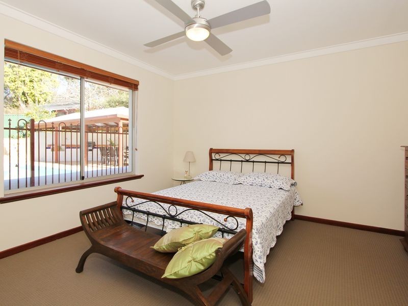 46 Mundaring Weir Road, Kalamunda WA 6076