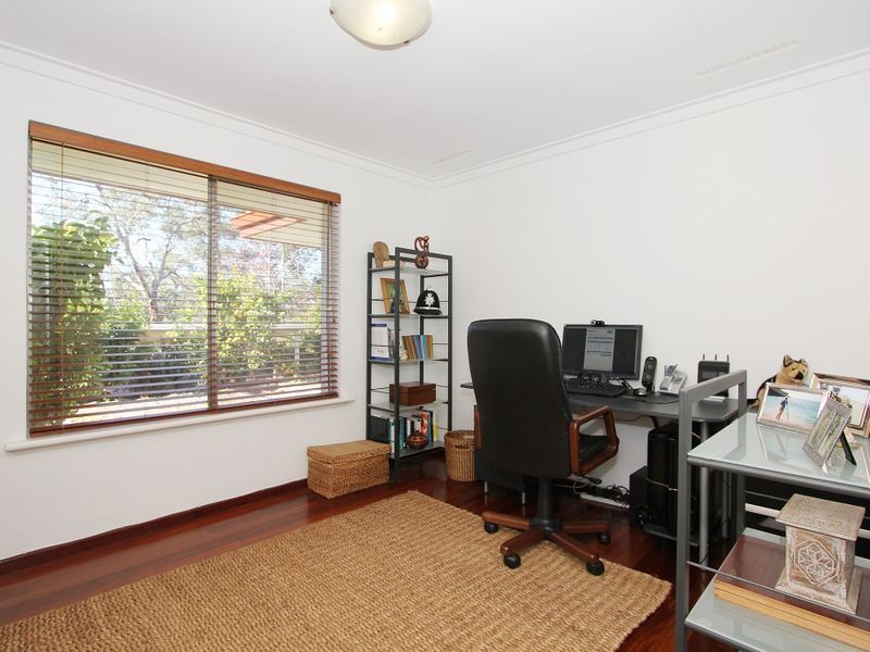 46 Mundaring Weir Road, Kalamunda WA 6076