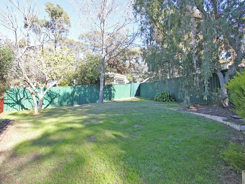 46 Mundaring Weir Road, Kalamunda WA 6076