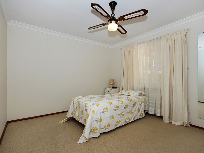 30 Anthony Street, Lesmurdie WA 6076