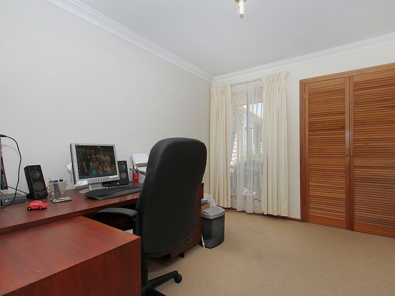 30 Anthony Street, Lesmurdie WA 6076