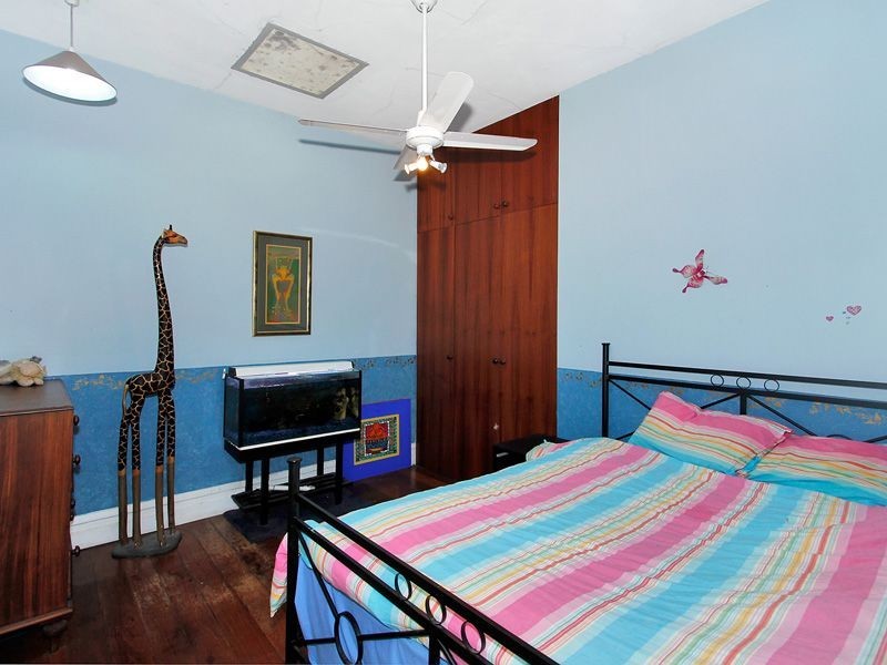 6 Gooseberry Hill Road, Gooseberry Hill WA 6076