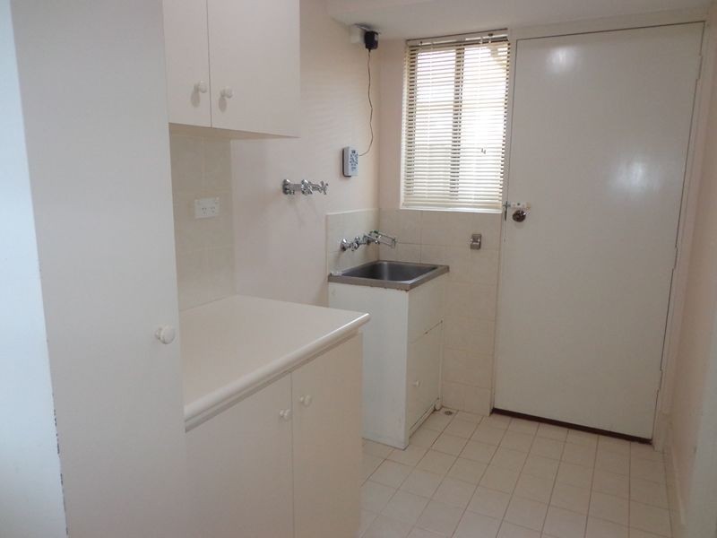 27 Agincourt Drive, Forrestfield WA 6058