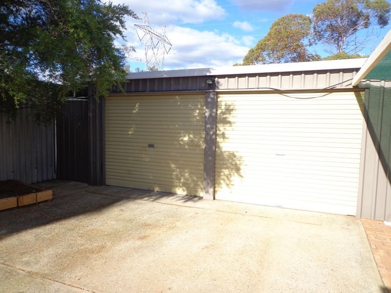27 Agincourt Drive, Forrestfield WA 6058