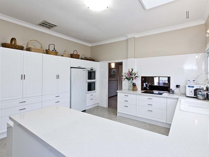 635 Margaret Road, Hovea WA 6071