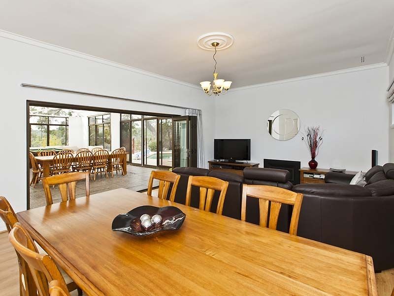 635 Margaret Road, Hovea WA 6071