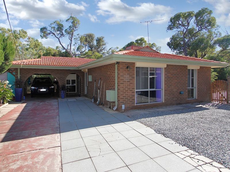 27 Bauhinia Road, Forrestfield WA 6058