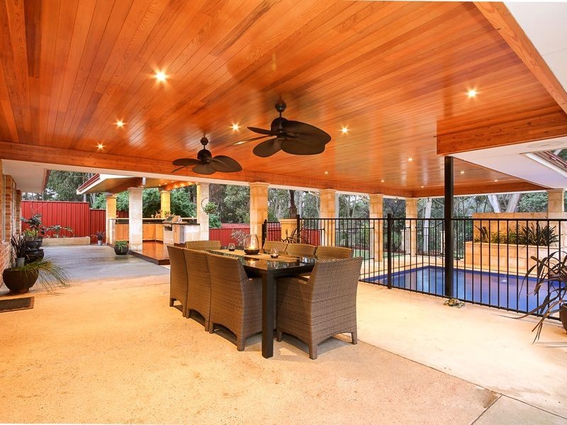 5 Warlingham Drive, Lesmurdie WA 6076