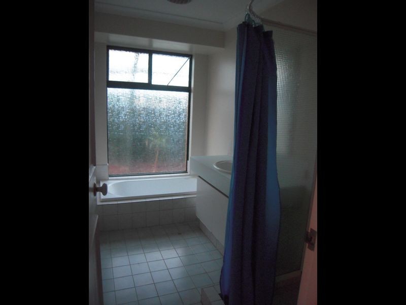 26 Kangaroo Entrance, Stratton WA 6056