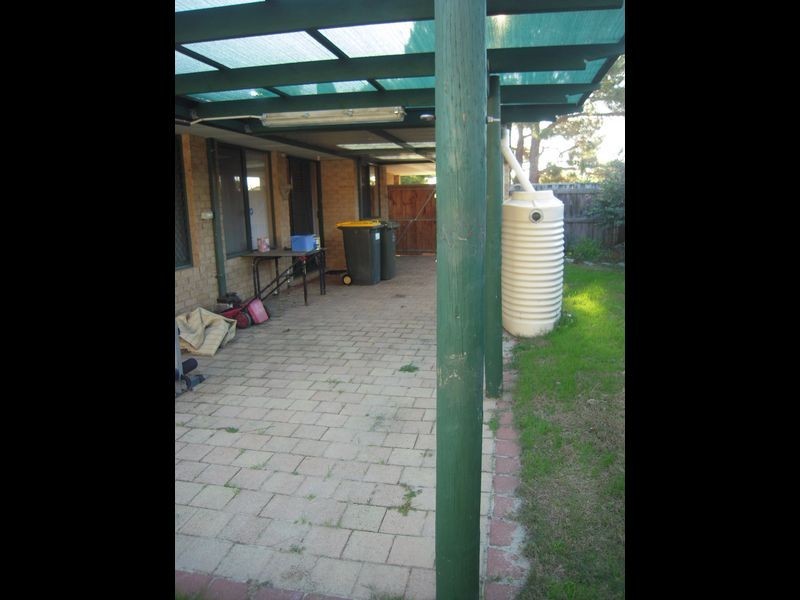 26 Kangaroo Entrance, Stratton WA 6056